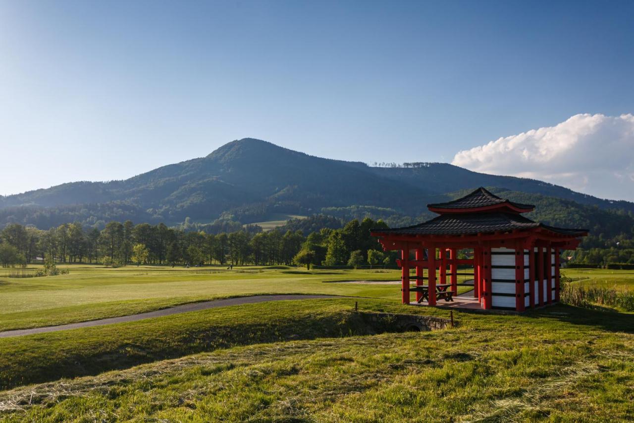 公寓 Na Golfu *